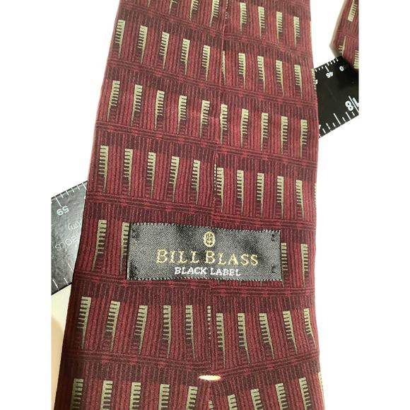 Bill Blass Black Label Silk Tie Geometric Pattern nMade in Costa Rica, 100% Silk - Picture 4 of 5